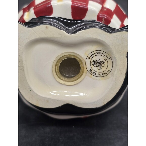 Fat Chef Kitchen Salt Shaker Replacement Has Chip End Of Right Foot Daveco - Picture 9 of 12